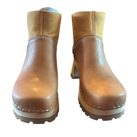Swedish Hasbeens Shearling-Lined Leather Clog Boots Wood Heel  NEW  EU 37 US 7 - Picture 2 of 9